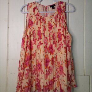 Halogen Blouse Women XL Sleeveless Ribbed Textured Light Flowing Floral